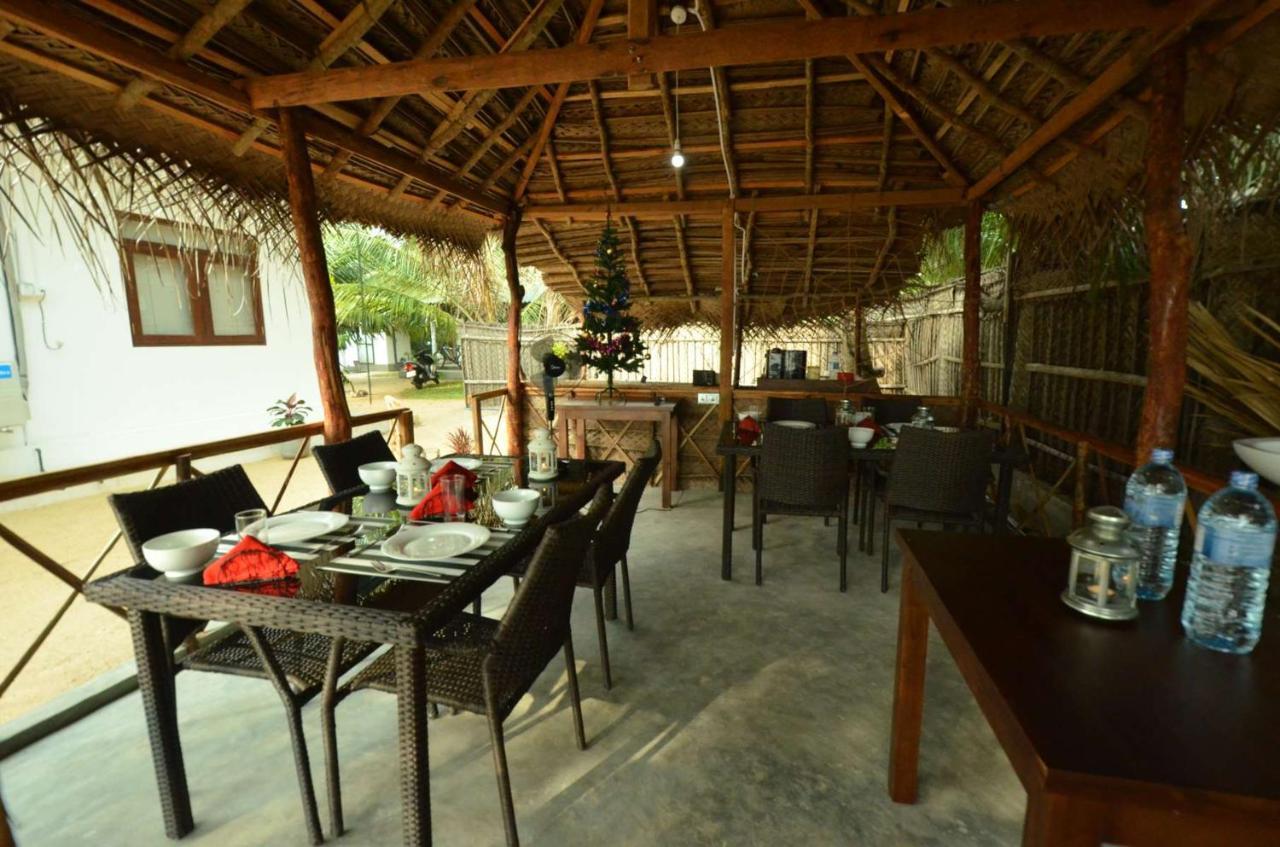 Bed and Breakfast The Araliya Retreat à Kalpitiya Extérieur photo